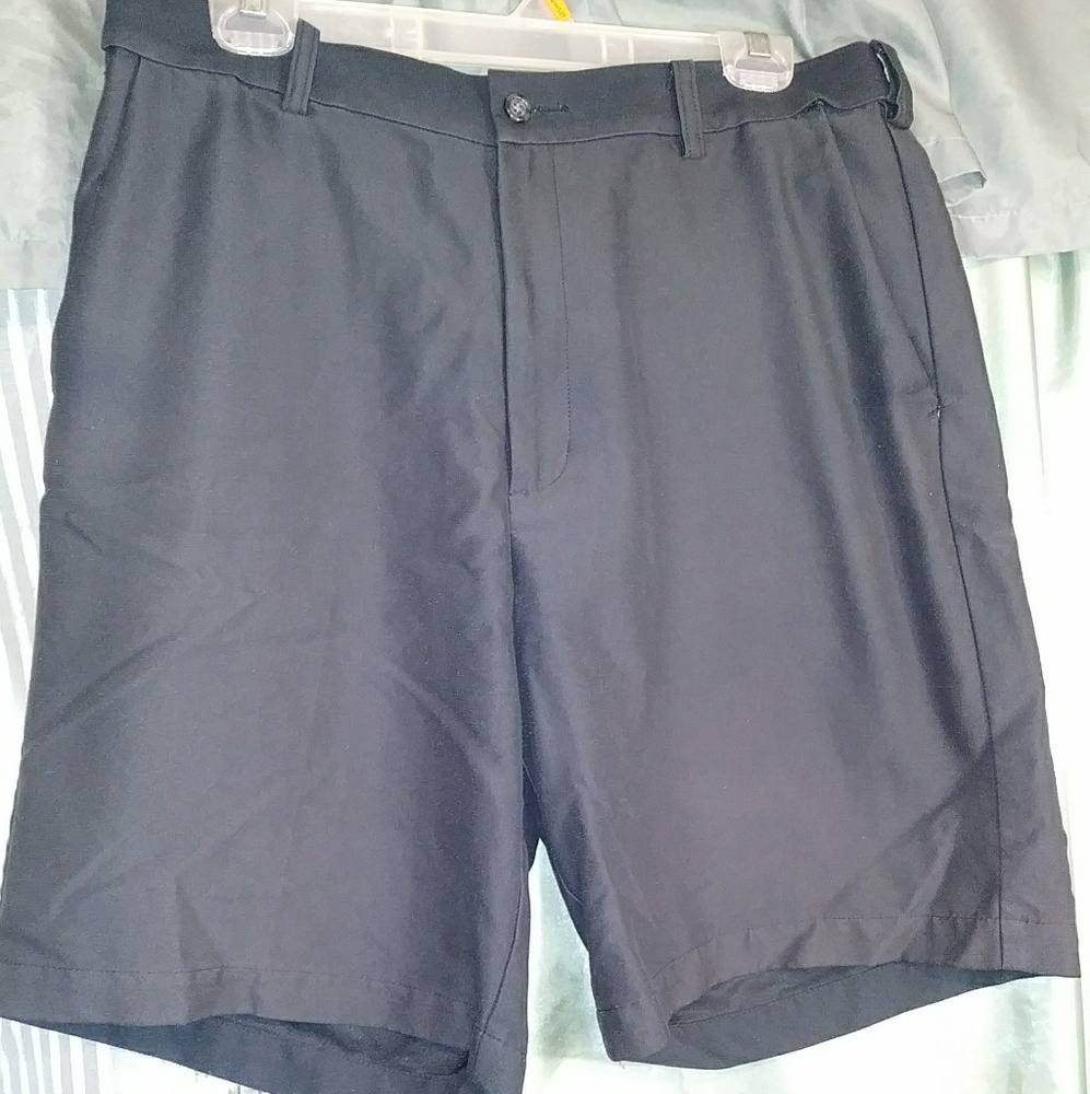 Dockers golf shorts. SZ.34